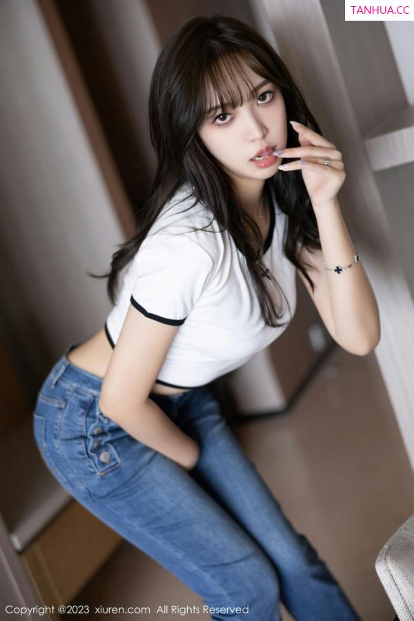 郑颖姗  [XiuRen]高清写真图 2023.01.19 No.6160 郑颖姗Bev 蕾丝内衣第16张图片
